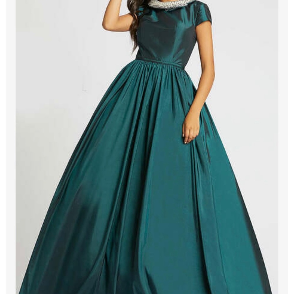 Mac Duggal ballgown